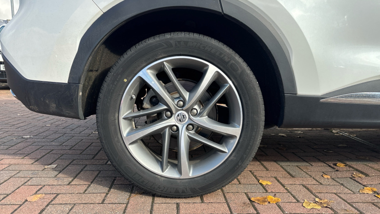 MG Hs 1.5 T-GDI Exclusive 5dr Petrol Hatchback